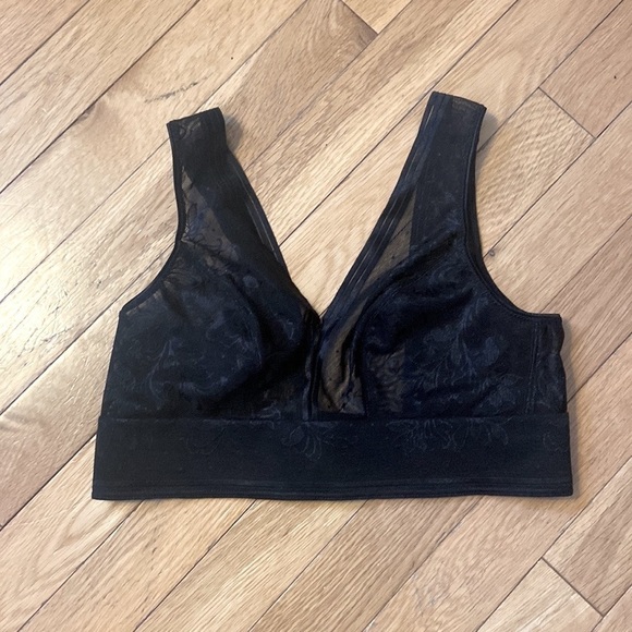 Wacoal Net Effect Lace Bralette size 32 (small) - Picture 8 of 12